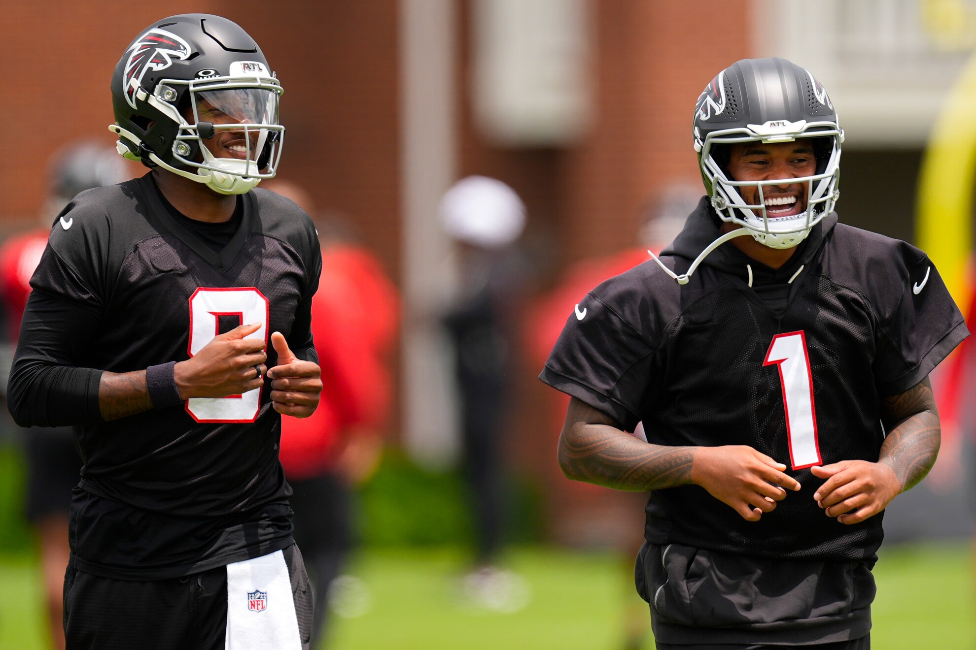 Atlanta Falcons quarterback's Michael Penix Jr. and Tua Tagovailoa LAPRESSE