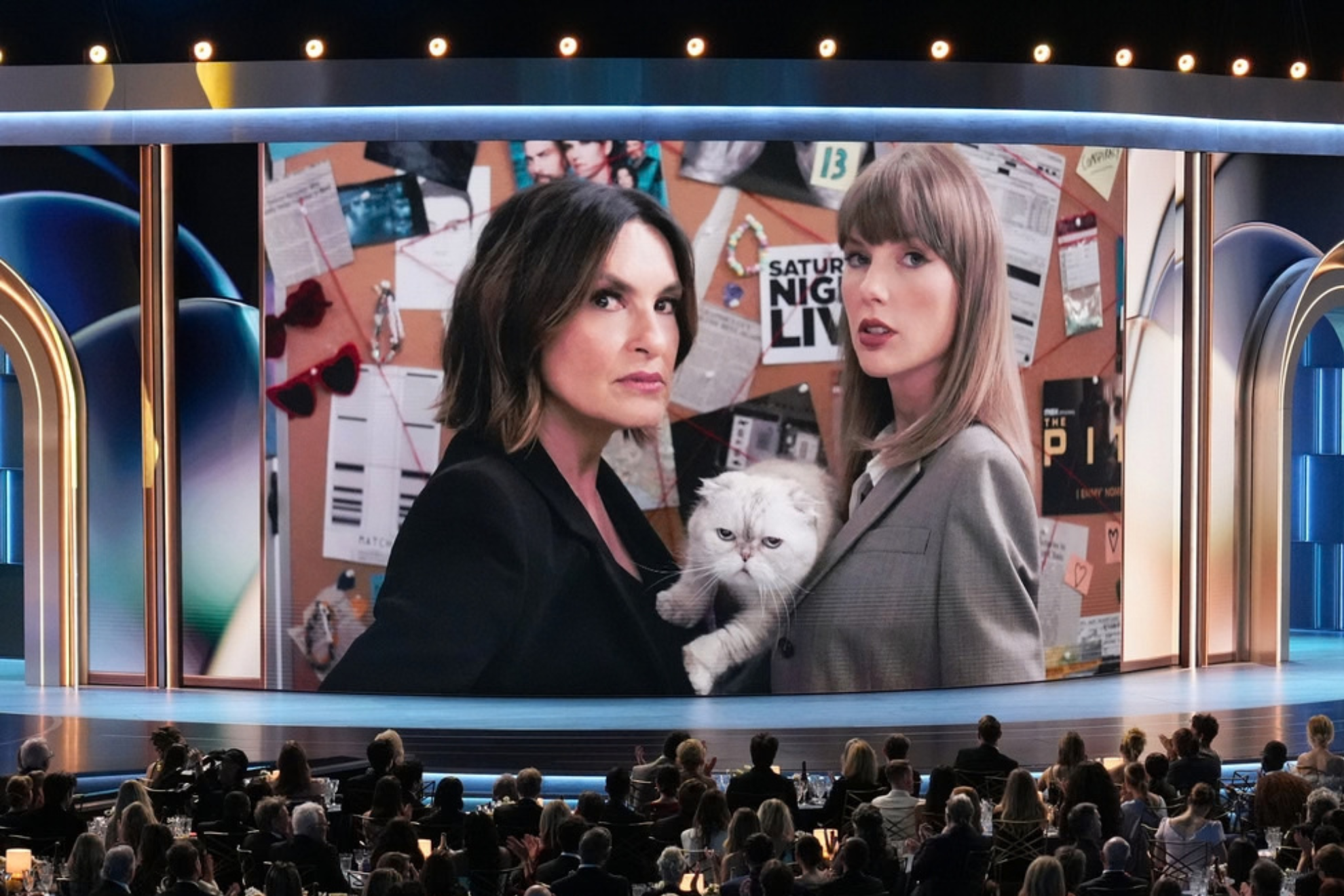 The singer appeared in a pre-recorded sketch alongside Mariska Hargitay in which her possible presence at the gala was joked about. LAPRESSE