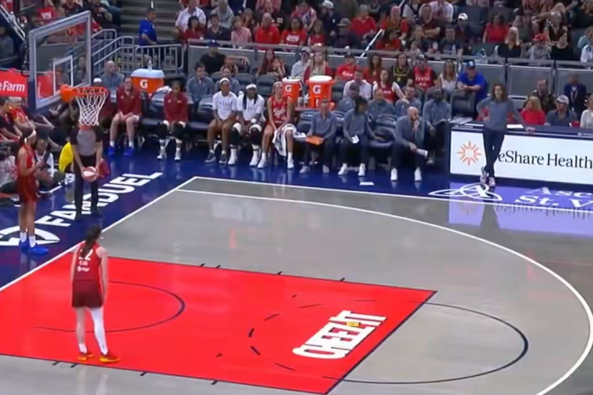 Caitlin Clark appears to yell at Stephanie White on the sideline