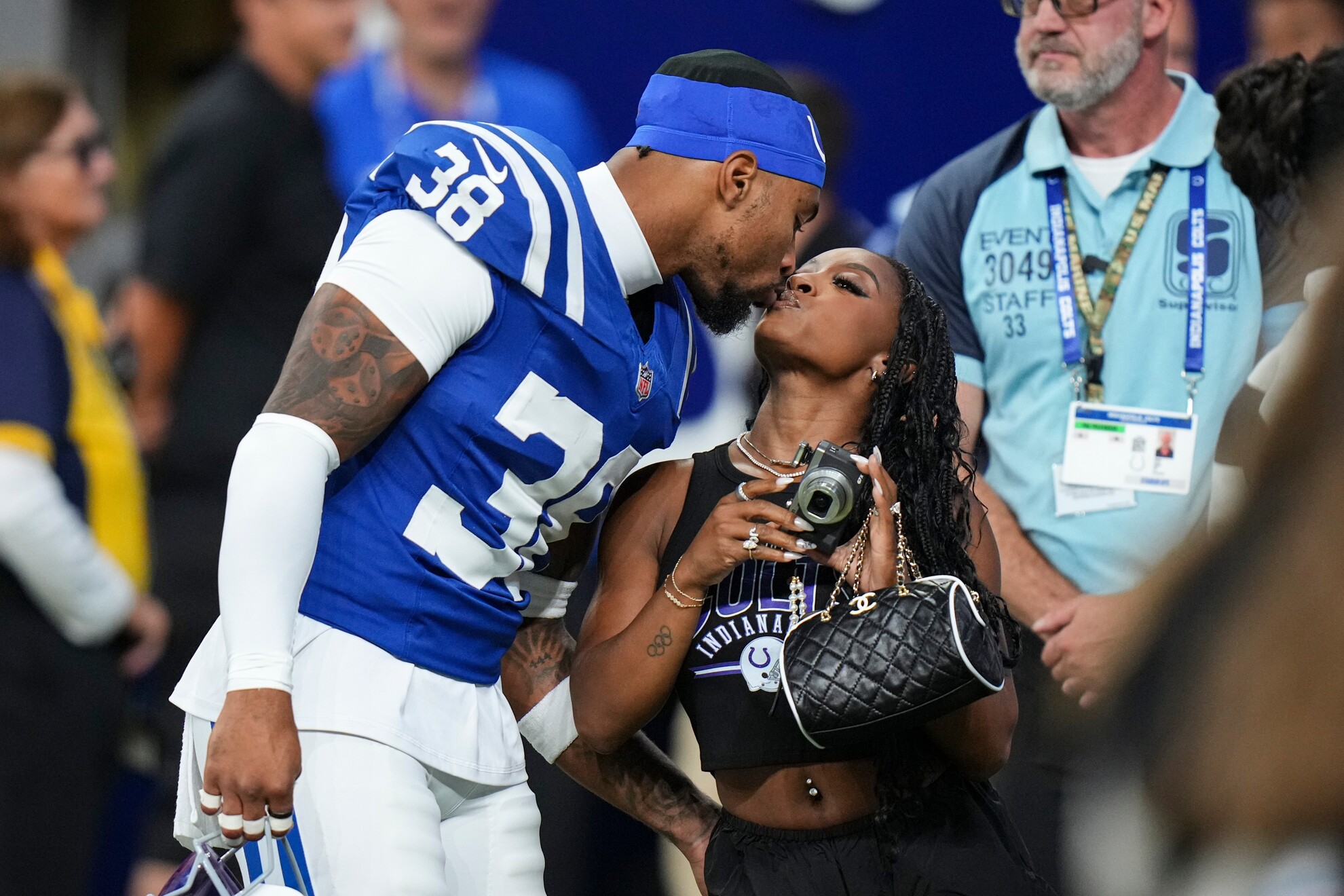 Jonathan Owens and Simone Biles LAPRESSE