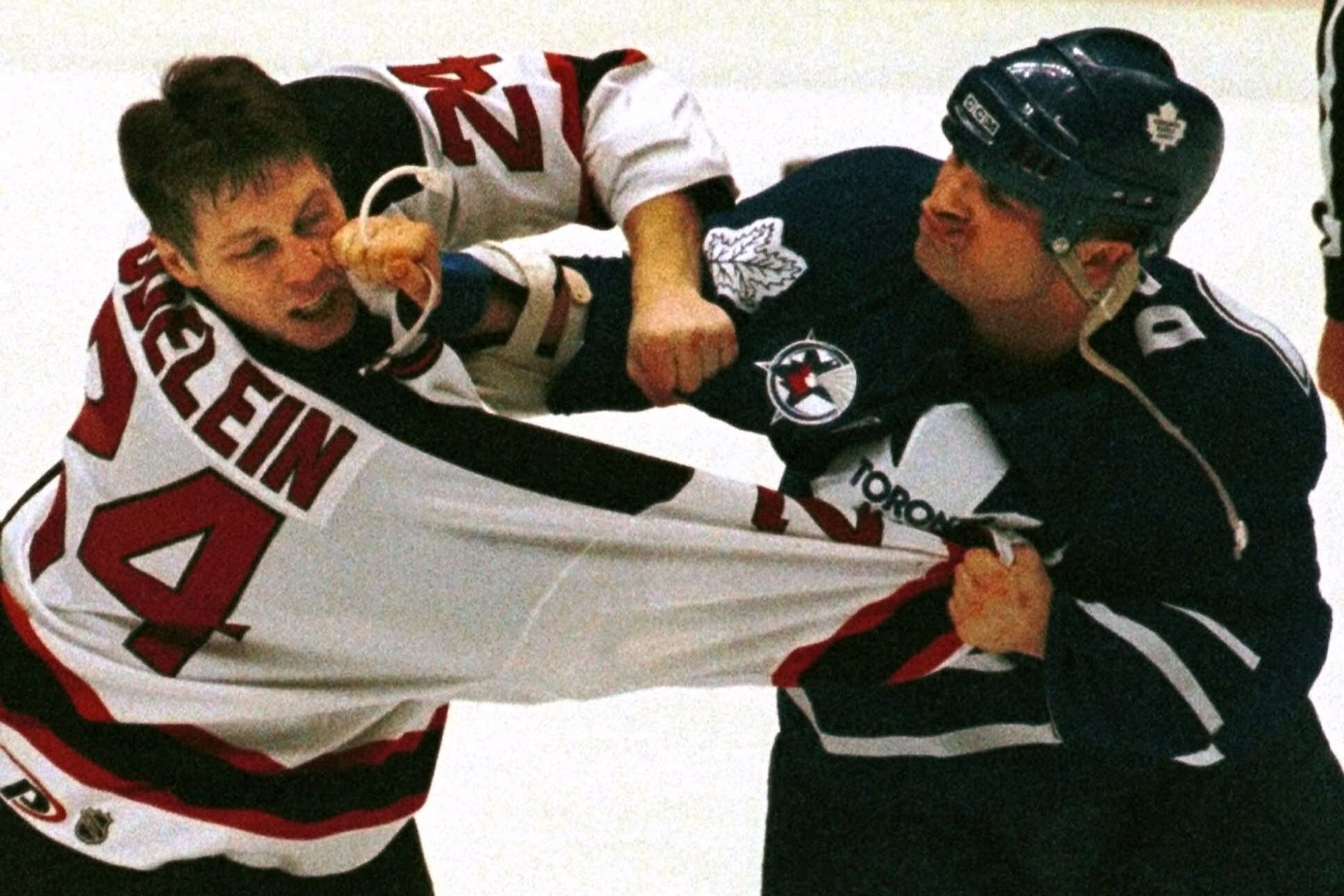Lyle Odelein AP