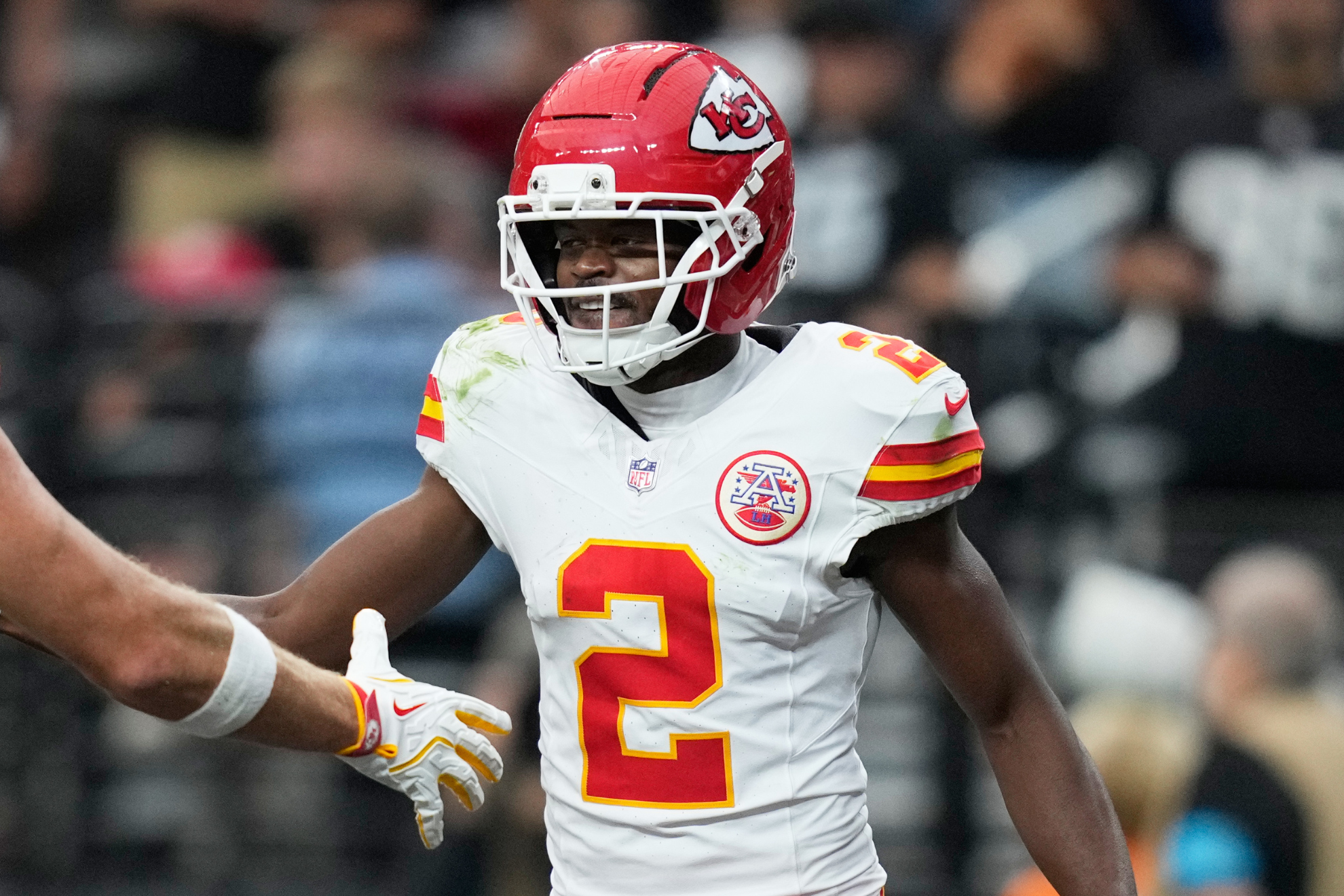 Tyquan Thornton celebrates after scoring a touchdown for the Kansas City Chiefs against the Las Vegas Raiders. LAPRESSE
