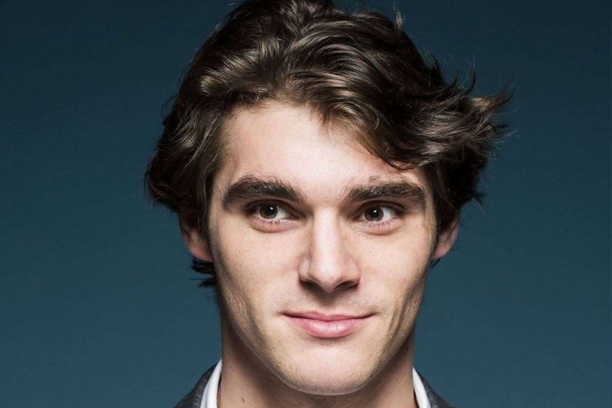 R.J. Mitte cause of death: the Breaking Bad star dies at 34 Facebook