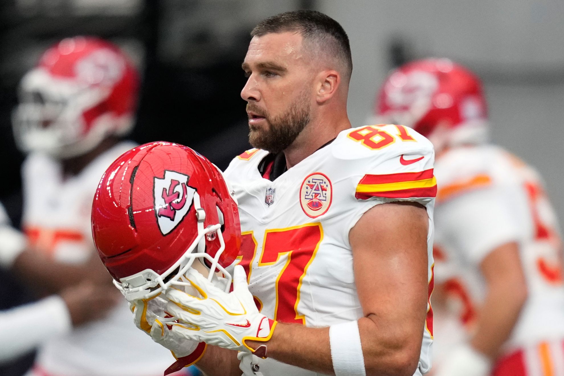 Kansas City Chiefs tight end Travis Kelce (87)