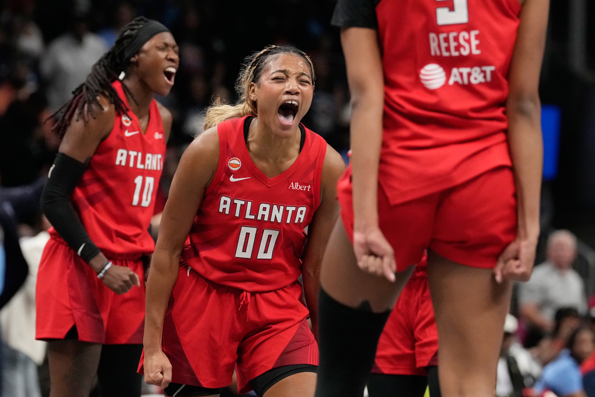 Atlanta Dream's Naz Hillmon (00) reacts during the first half of Game 6. LAPRESSE